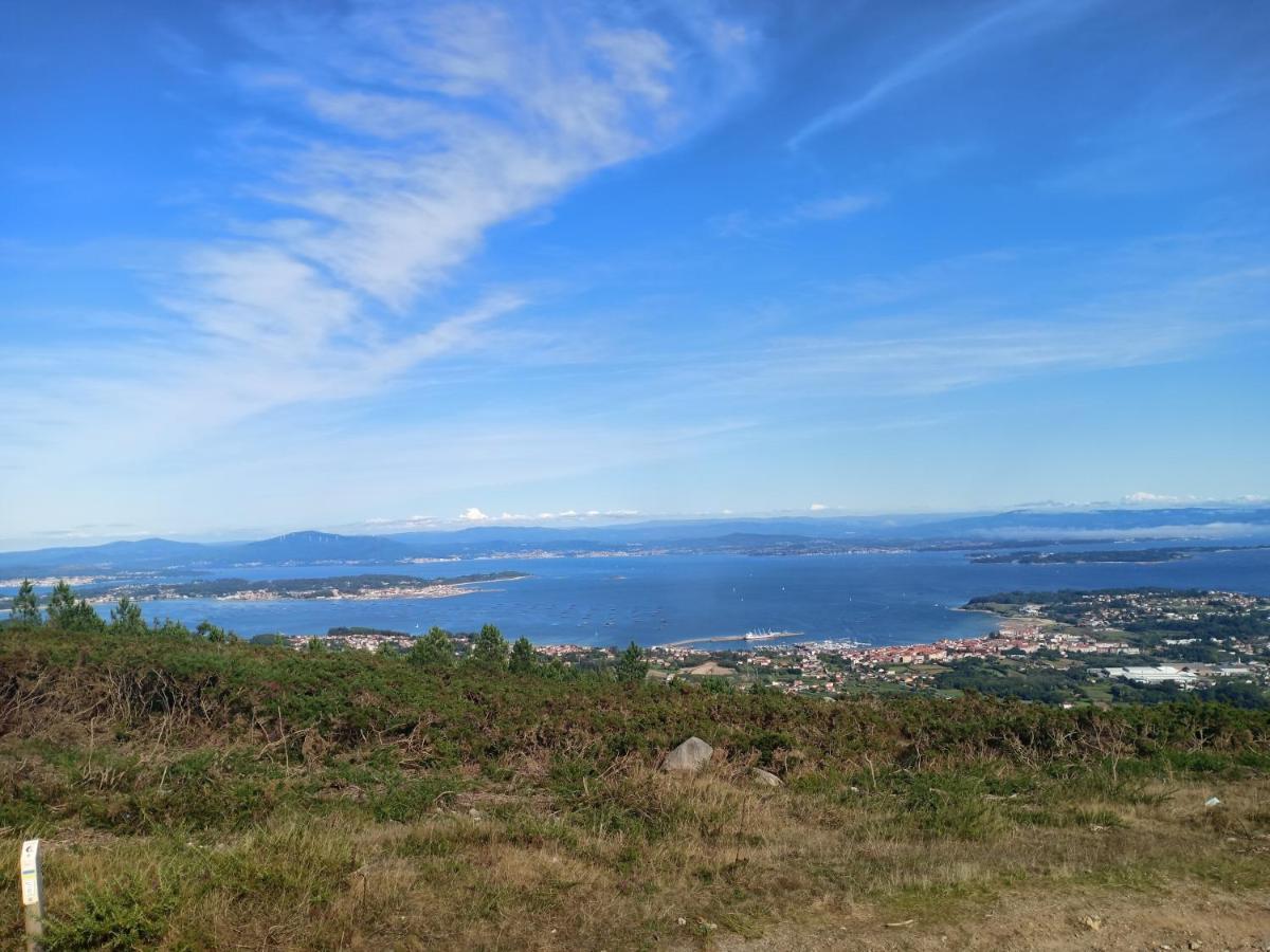Atico Con Vistas A La Ria De Arosa Appartement Rianjo Buitenkant foto